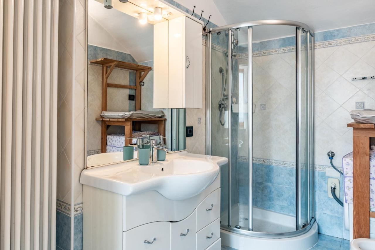 Residenza Glicine Apartment แปร์จีนา วัลซูกานา ภายนอก รูปภาพ