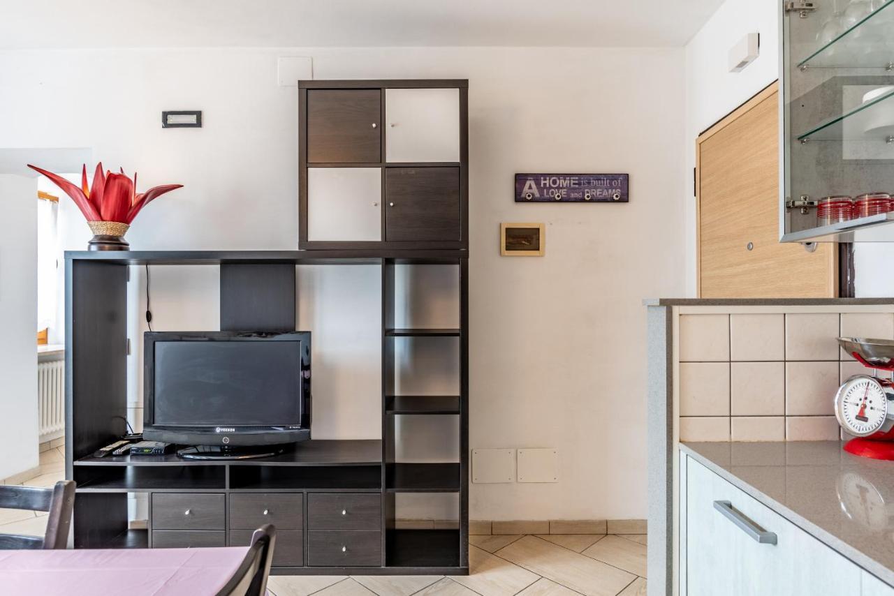 Residenza Glicine Apartment แปร์จีนา วัลซูกานา ภายนอก รูปภาพ