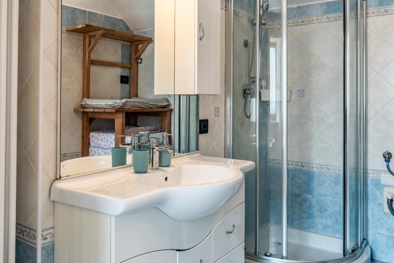 Residenza Glicine Apartment แปร์จีนา วัลซูกานา ภายนอก รูปภาพ